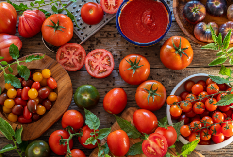 Top view of tomatoes. 