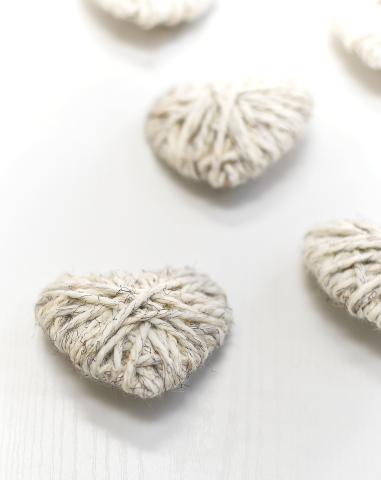 Pictures of hearts made of yarn