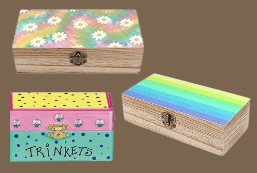 Group of painted trinket boxes. 